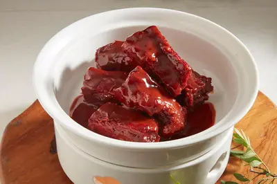 Braised Pork Ribs in Wine Sauce