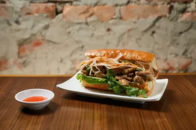 Sandwich with sliced pork belly