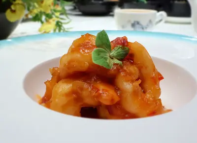 Braised King Prawns in Sweet Chilli Sauce (6 pcs)