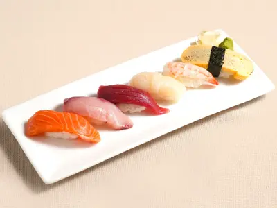 Nigiri Sushi (6 Kinds)