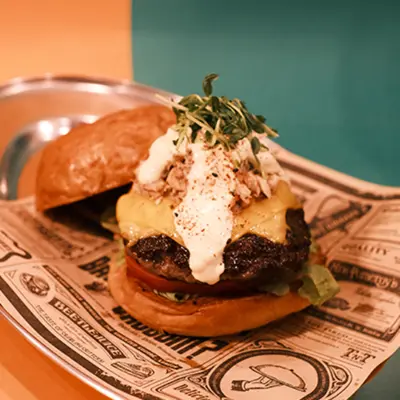 Crab Meat & Dry Aged Beef Burger